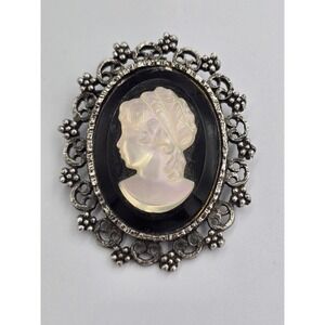 Cameo Brooch Pin Silver-Tone Frame Lucite Resin Vintage Costume Jewelry MCM